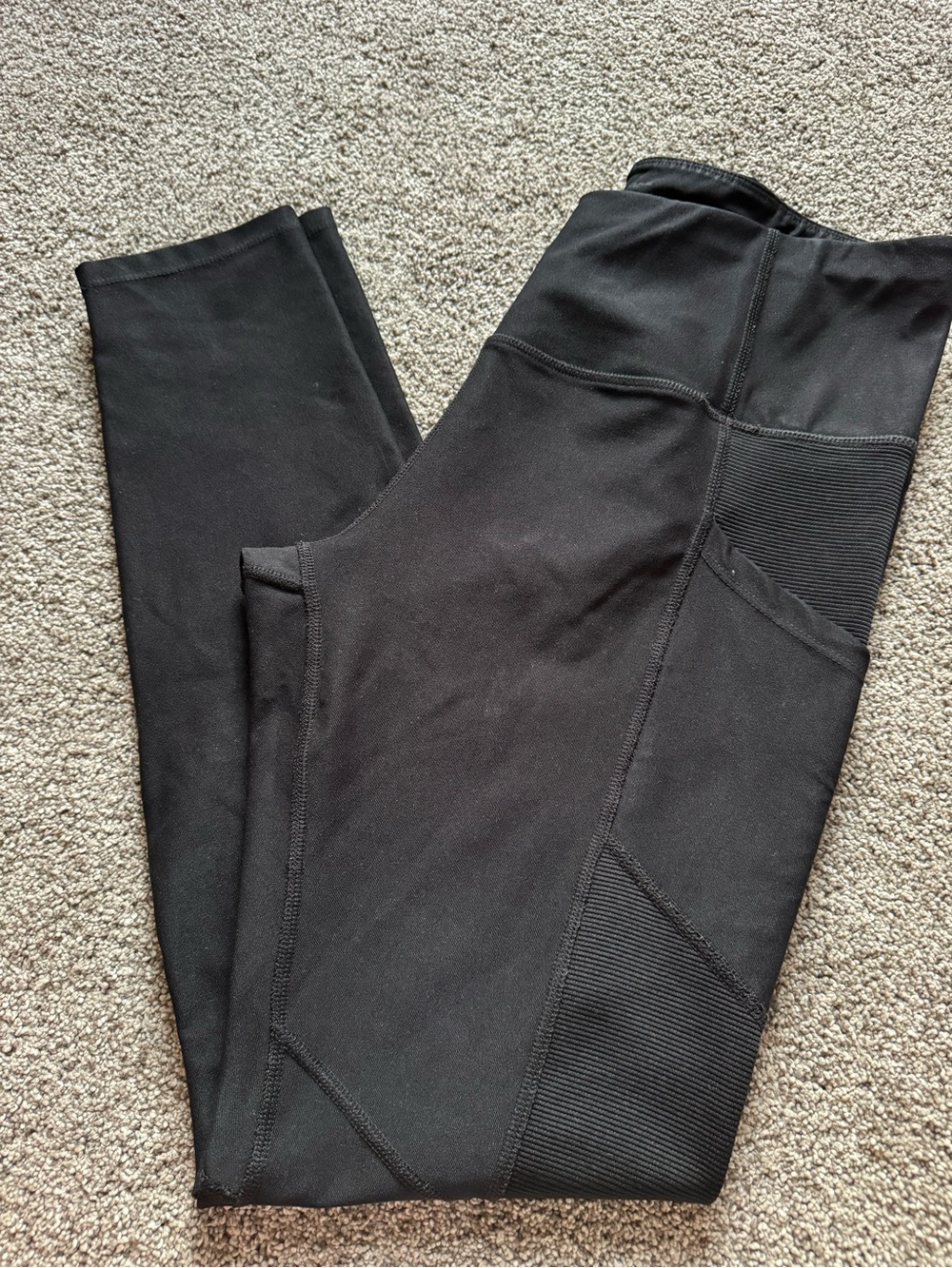 Women’s Black Active Leggings with Side Pocket